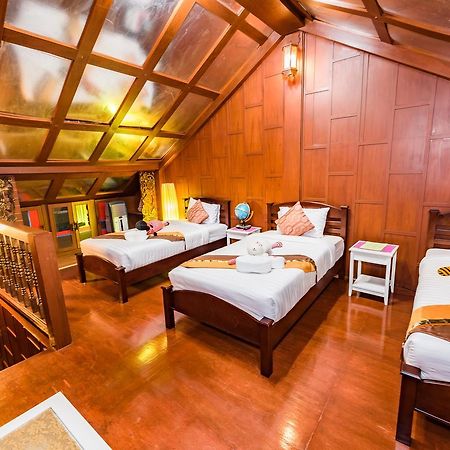 Baan Ratchapruek Villa Phuket Ngoại thất bức ảnh