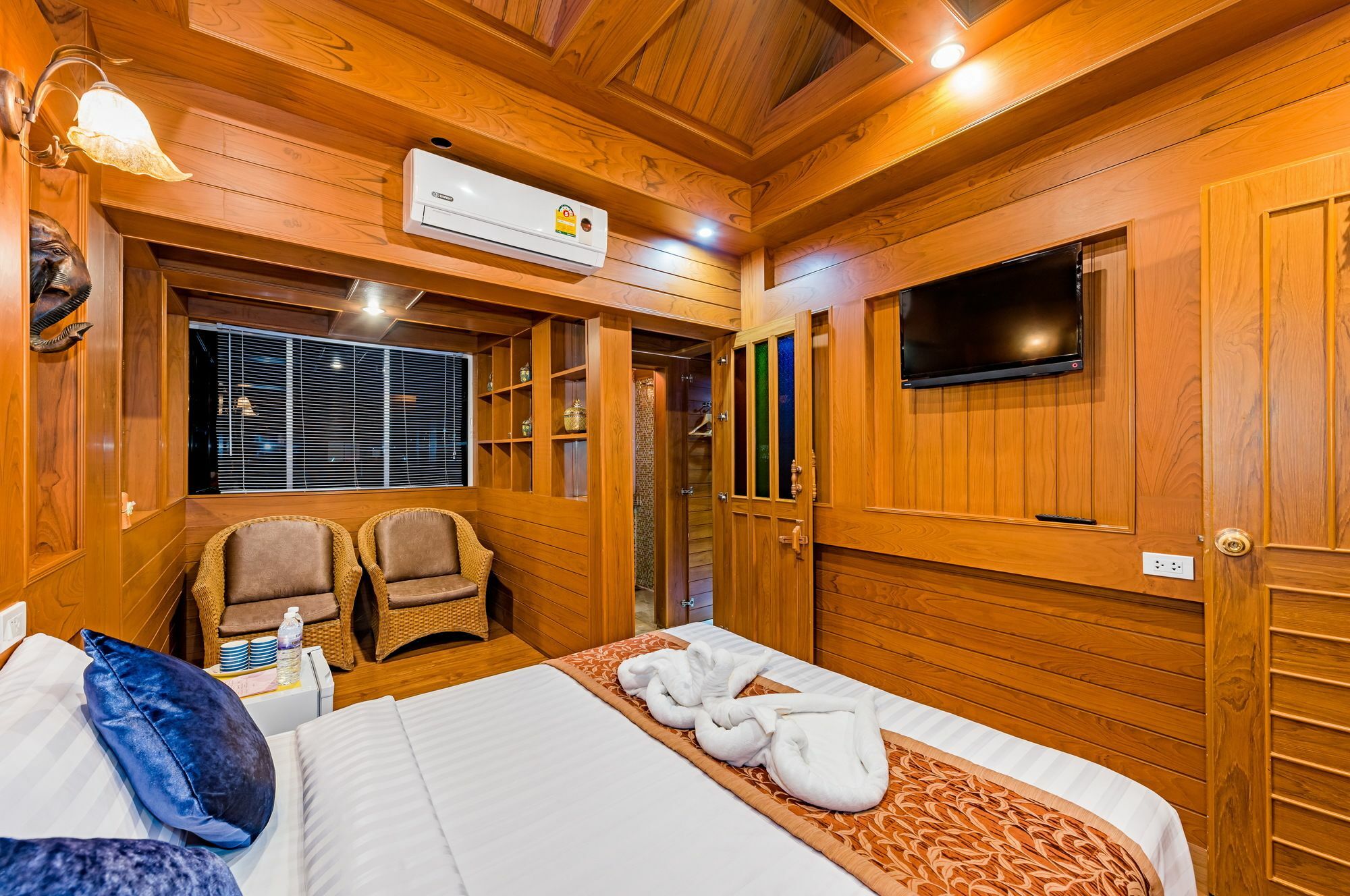 Baan Ratchapruek Villa Phuket Ngoại thất bức ảnh