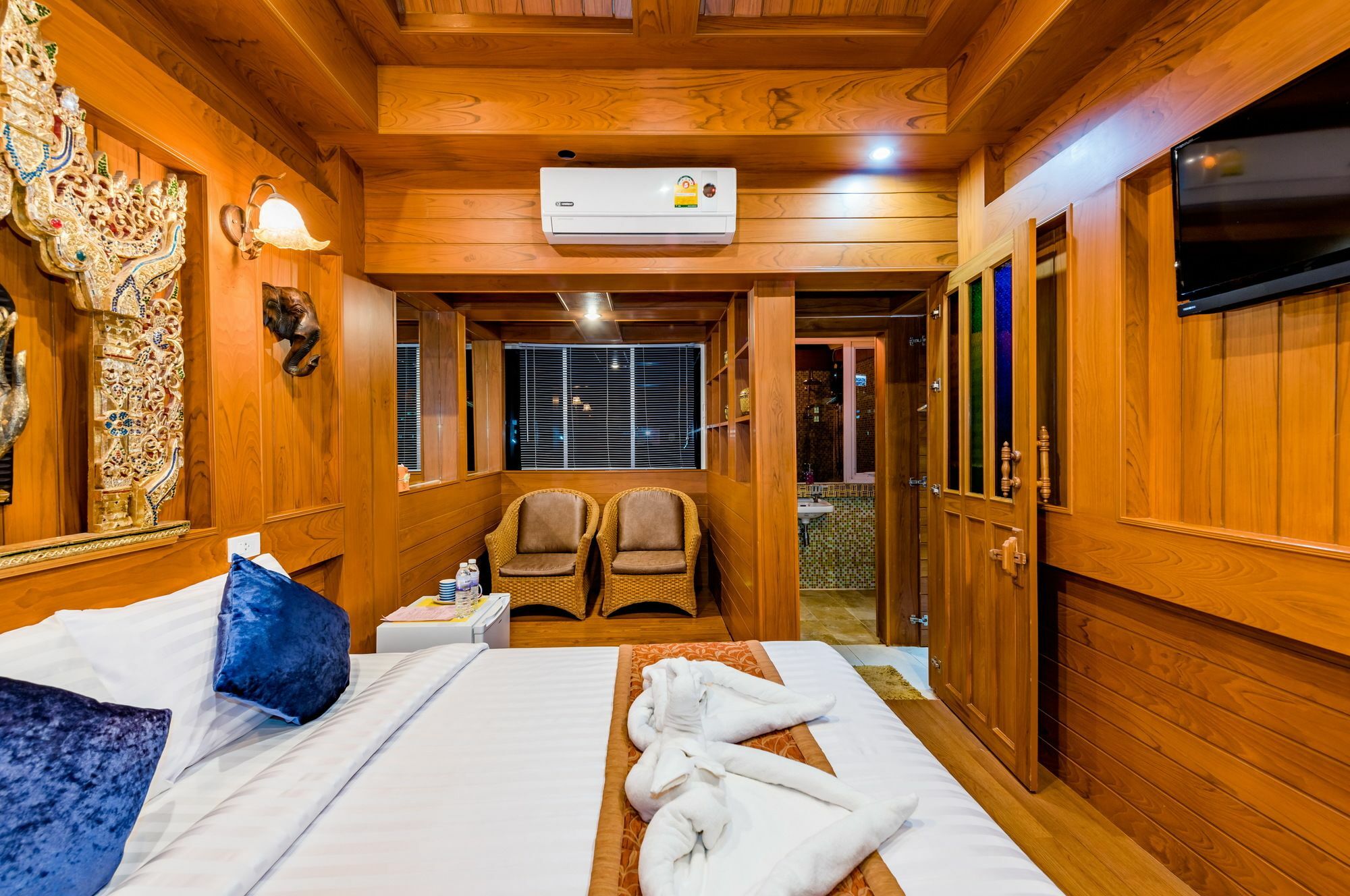 Baan Ratchapruek Villa Phuket Ngoại thất bức ảnh