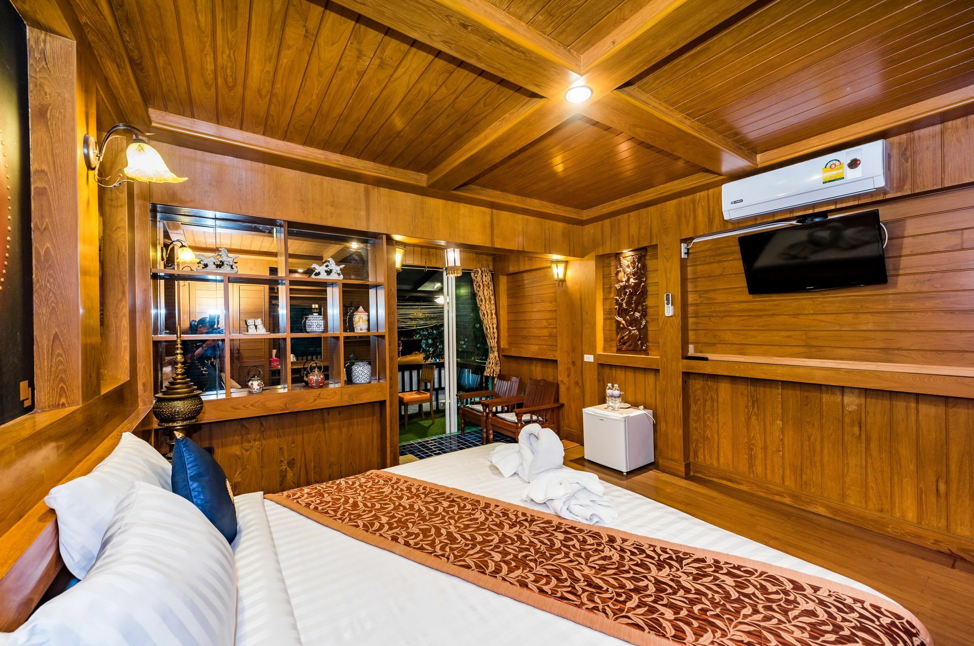 Baan Ratchapruek Villa Phuket Ngoại thất bức ảnh